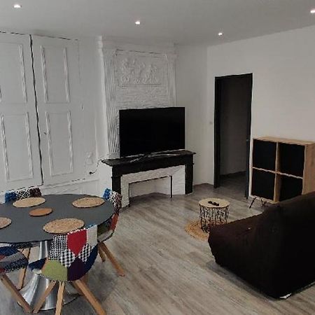 Appartement F2 Dans Le Centre Historique Le Puy-en-Velay Buitenkant foto